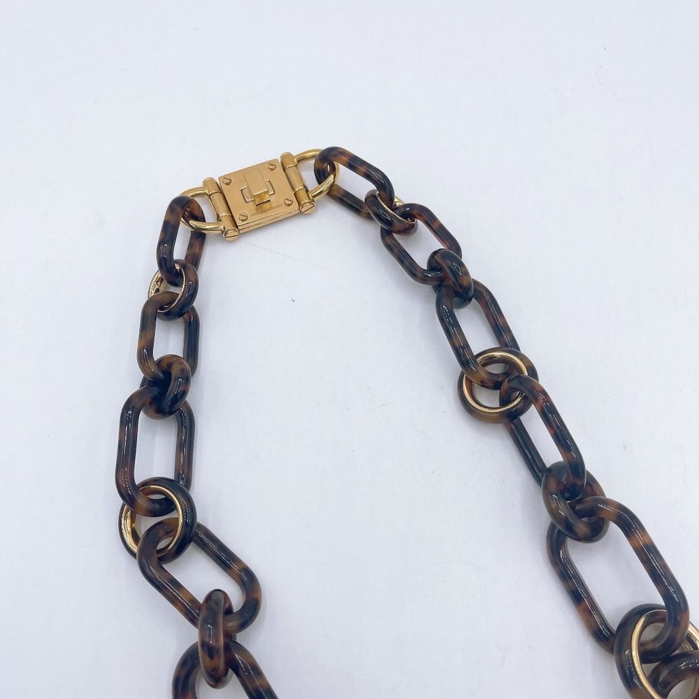 Michael Kors Faux Tortoise Resin Graduated Chain Link Brown Necklace - Picture 5 of 6
